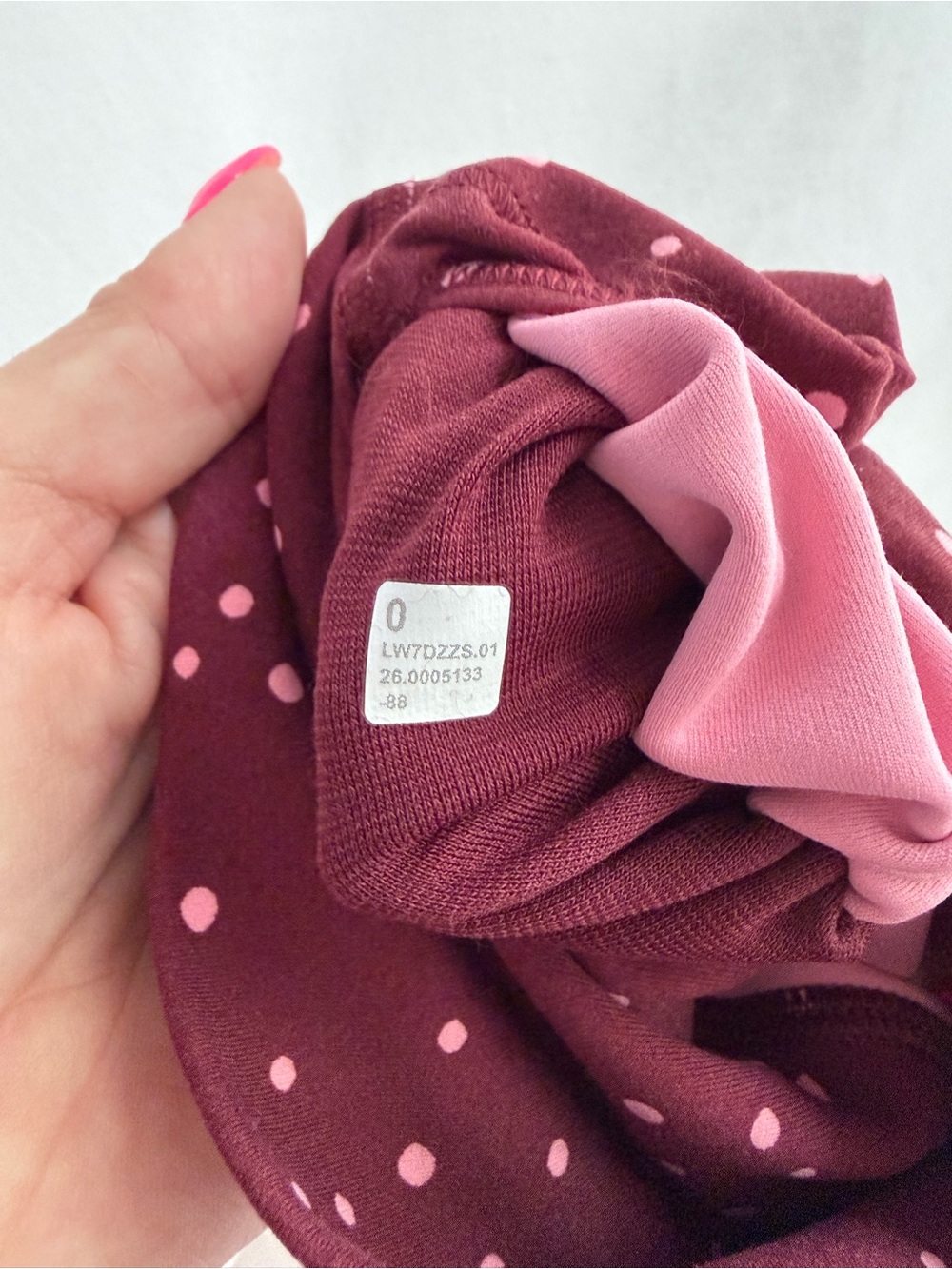 Lululemon NWT Align Shorts with Pink Heart & Dot Print size 0 - Picture 5 of 6
